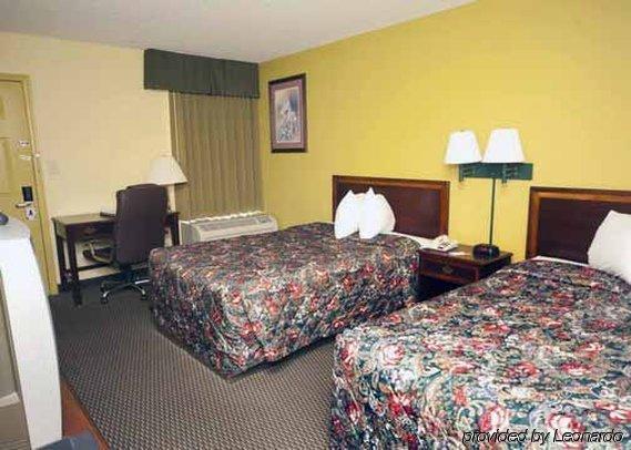 Red Roof Inn Spartanburg - I-26 Room photo